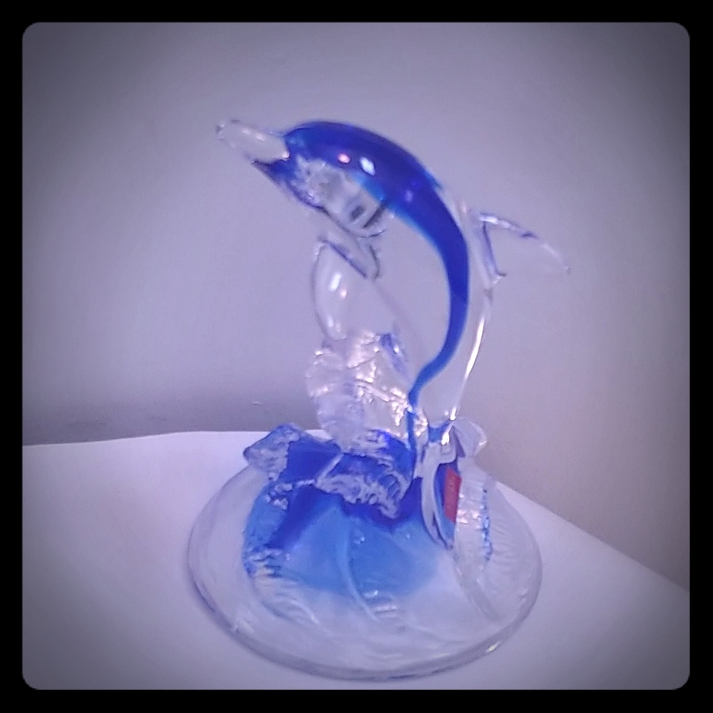 Crystal Darques Blue Dolphin
